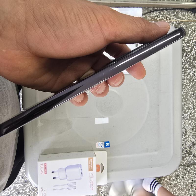 U+ S22+(S906) 256G �������� ����� �˴ϴ�