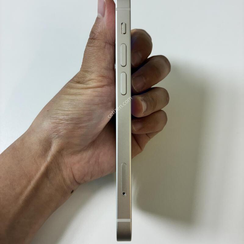 ������ 13�̴� ȭ��Ʈ128G ���͸�88% ��������ǰ ������ �Ǹ��մϴ�.