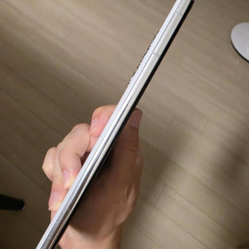 ������ S22 ��Ʈ�� 512GB ȭ��Ʈ