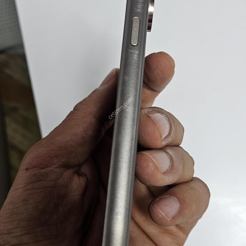 S24 ��Ʈ�� �ø��ϴ�