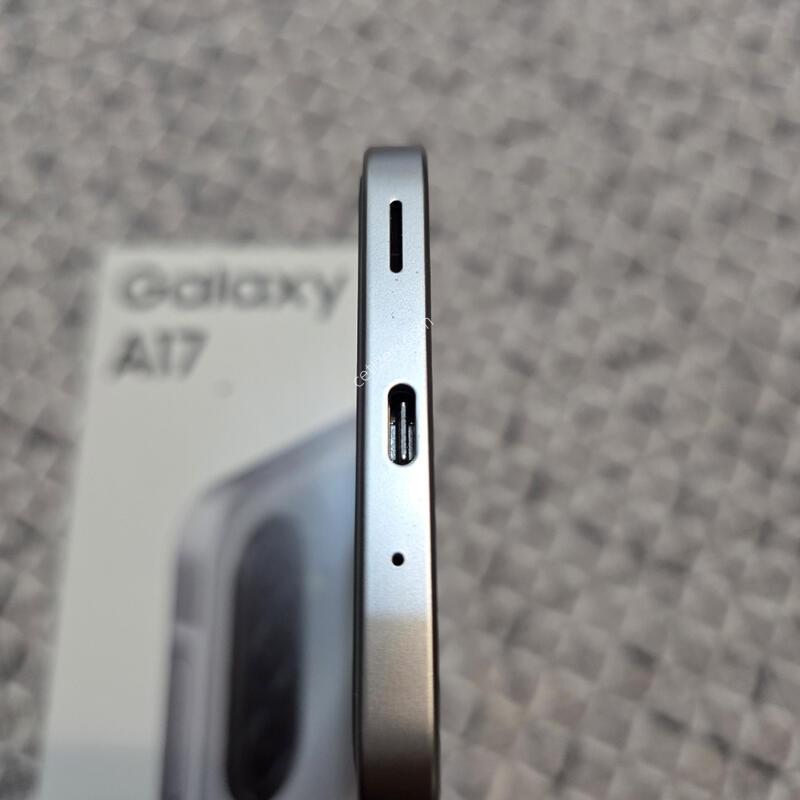 ������ A17 �����ֻ�