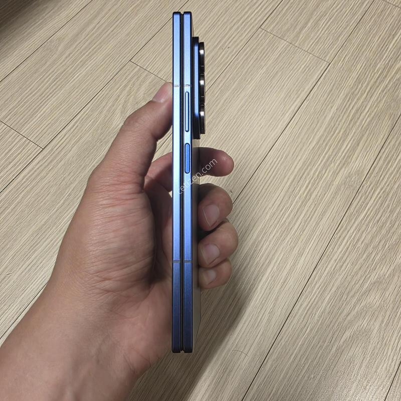 ����7 512