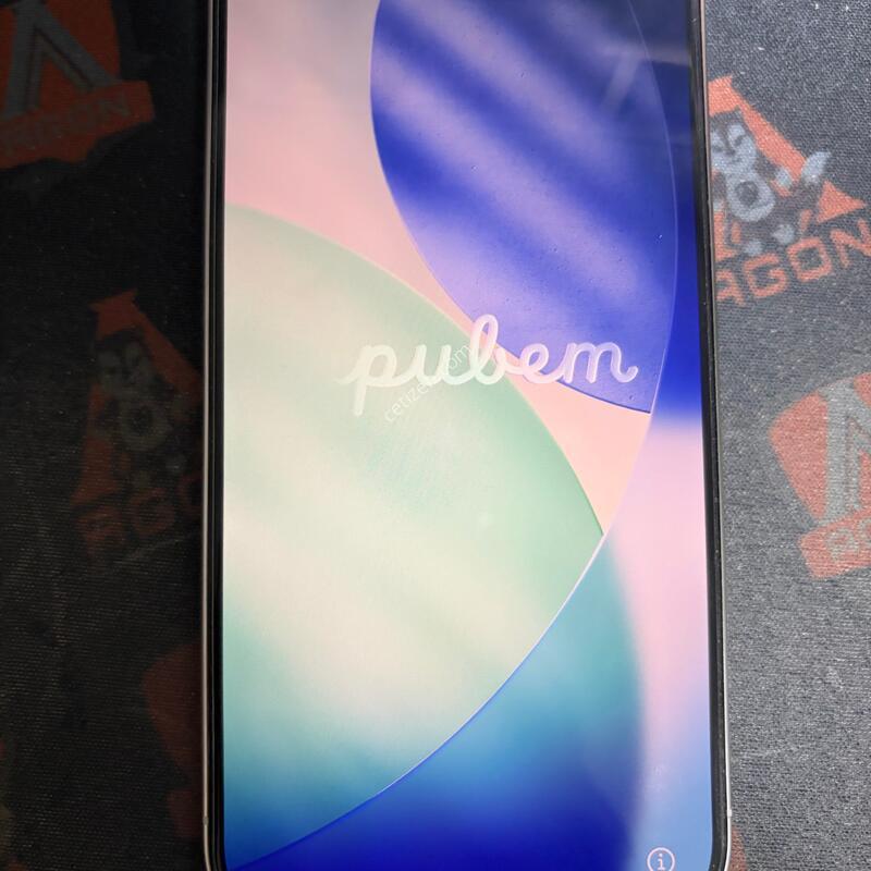 ������15���� ƼŸ��ȭ��Ʈ 256GB