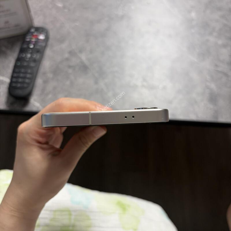 ������s24�÷��� ���� ���ο�