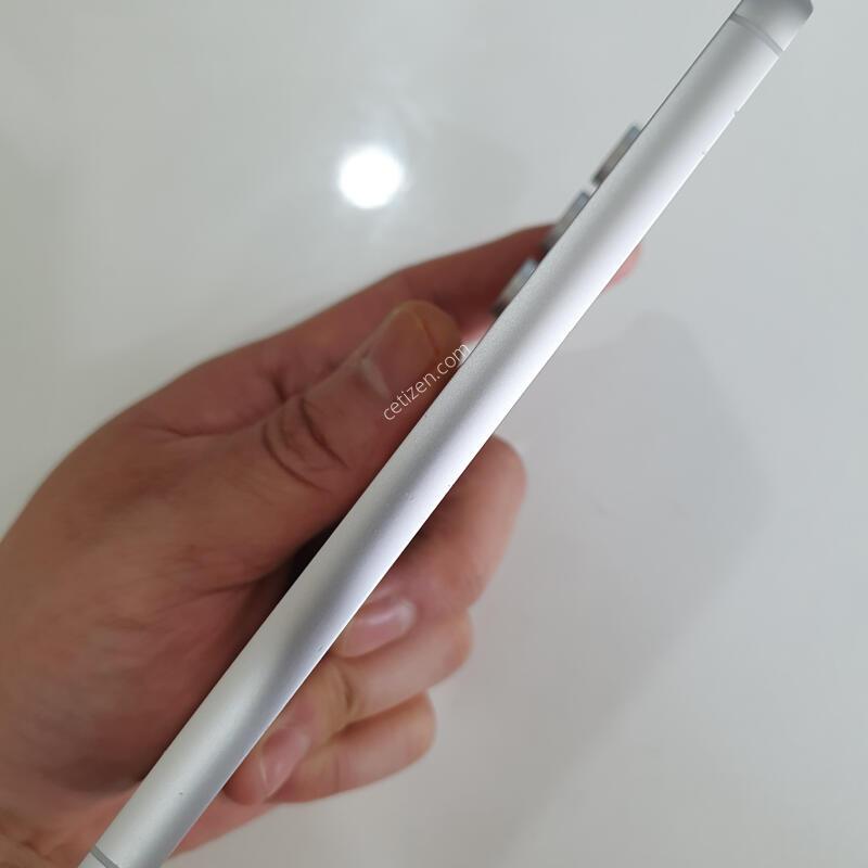 ������S23FE 256G ���ܻ� �߰��� �����