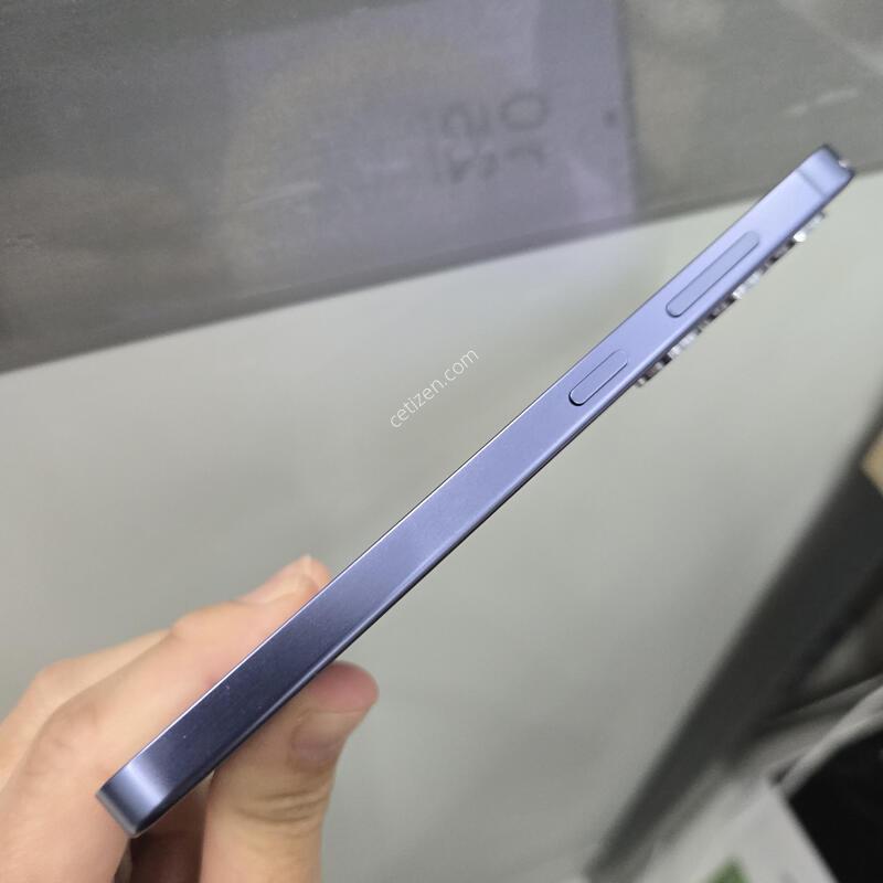 ������ S24 ���̿÷� 256GB SK ƯA++++++ ���� ����