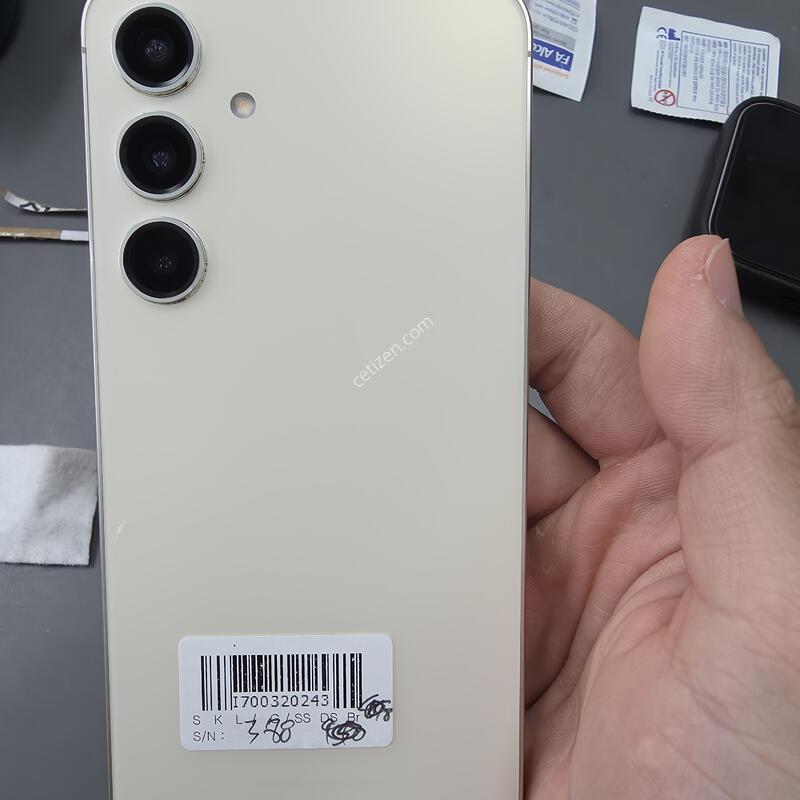 (338)������s24�÷��� 256 �Ǹ��մϴ�