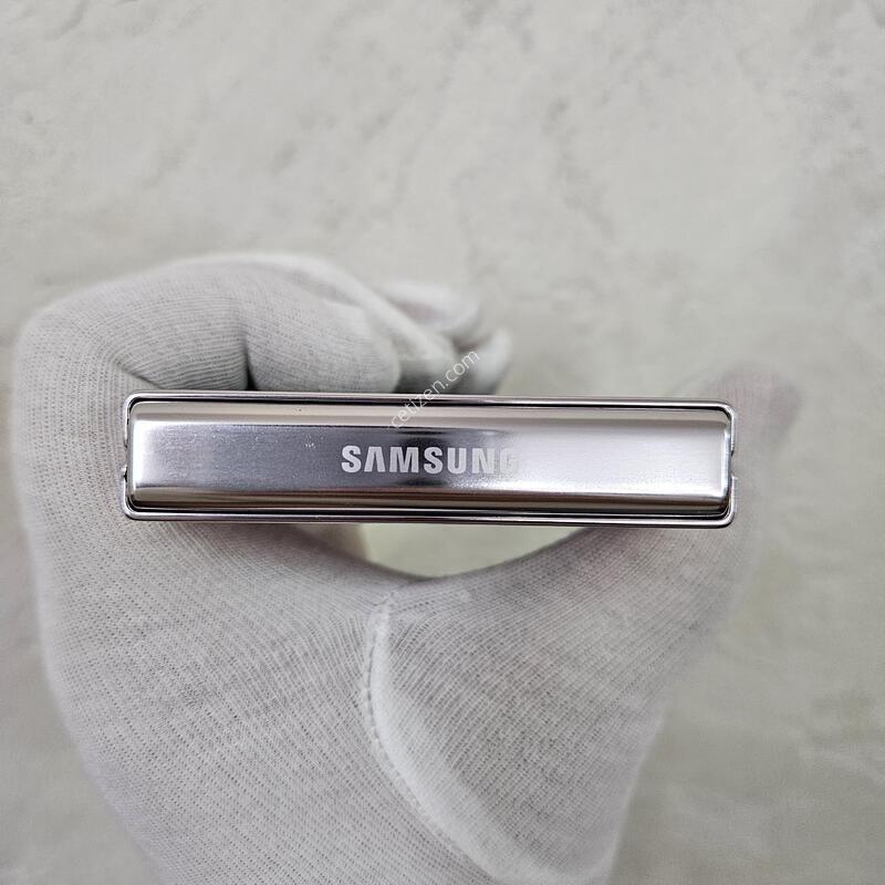 ��512GB ��뷮 SSS�� �󺥴������