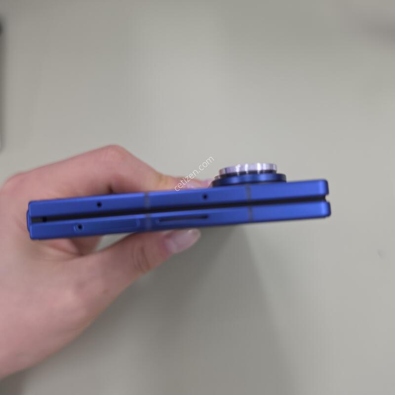 ����������7 256GB