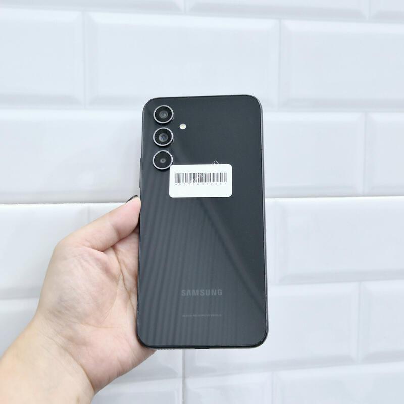 ����������4 ���� 128GB