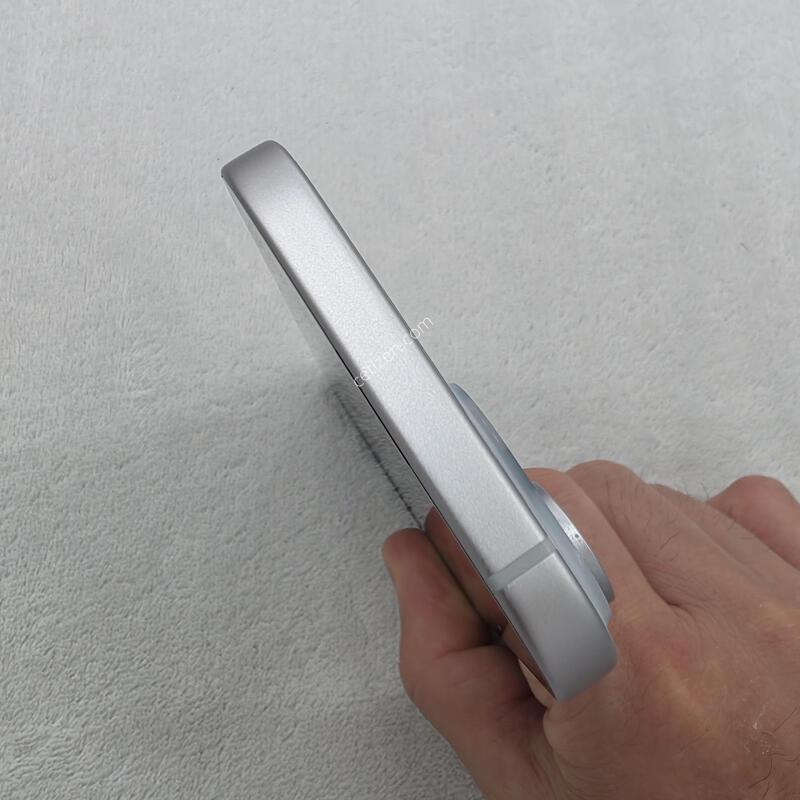 ������15 ���� 256GB ��밨 �׵θ����� �����״��