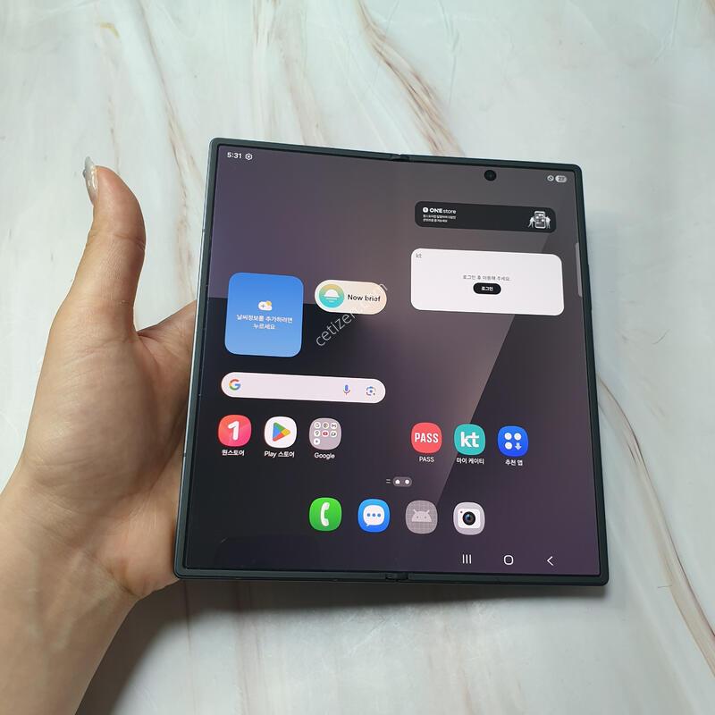 KT ������ Z����7 5G ���� 512G S�� �Ǹ��մϴ�
