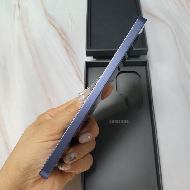 LG ������ S26��Ʈ�� ���̿÷� 256G �̻�� Ǯ�ڽ� �Ǹ�
