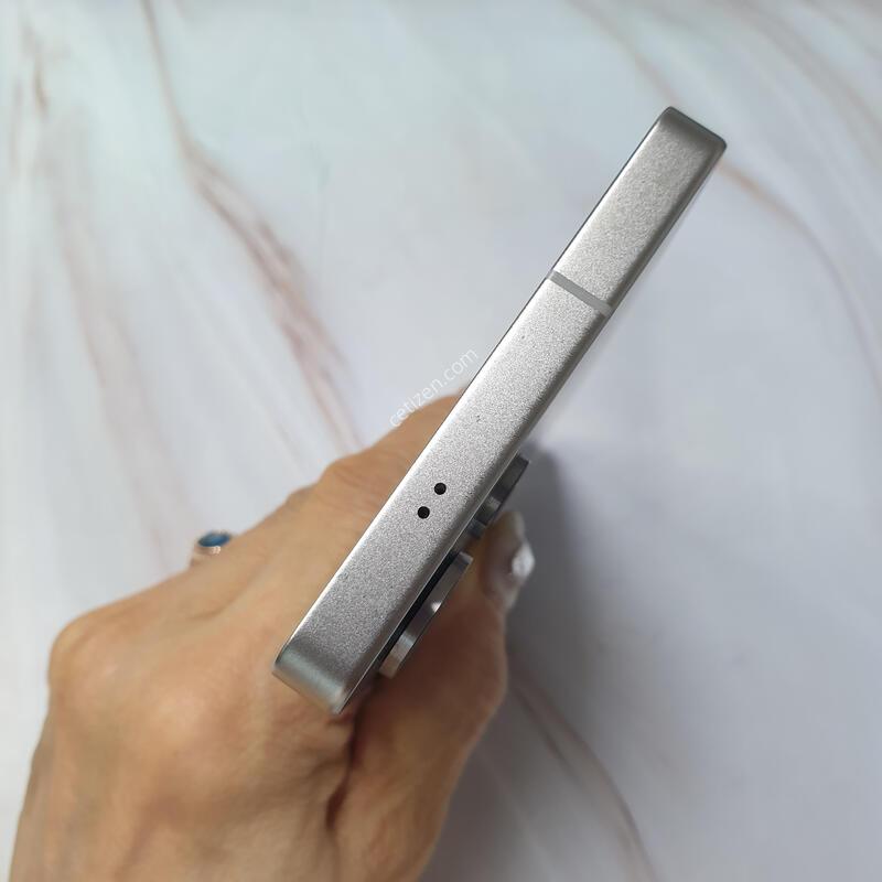 LG ������ S25��Ʈ�� ƼŸ������ 256G S�� �Ǹ��մϴ�