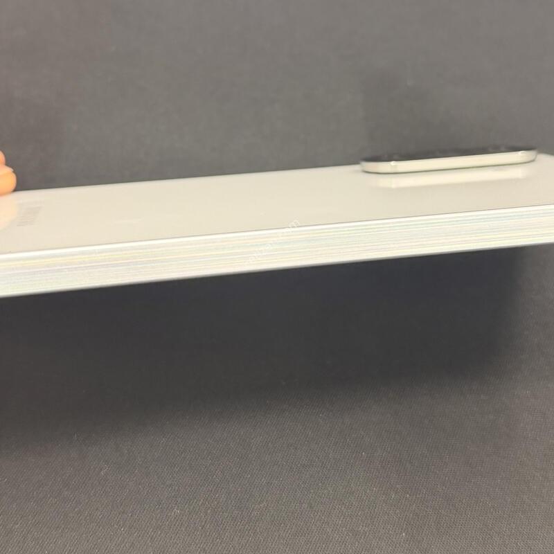 ����6 128GB ȭ��Ʈ�÷� [ SS��� ] ���̽� �� �ʸ�����