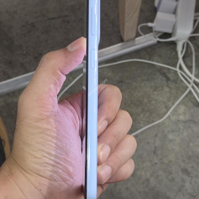 ������A23 (128GB)�˴ϴ�