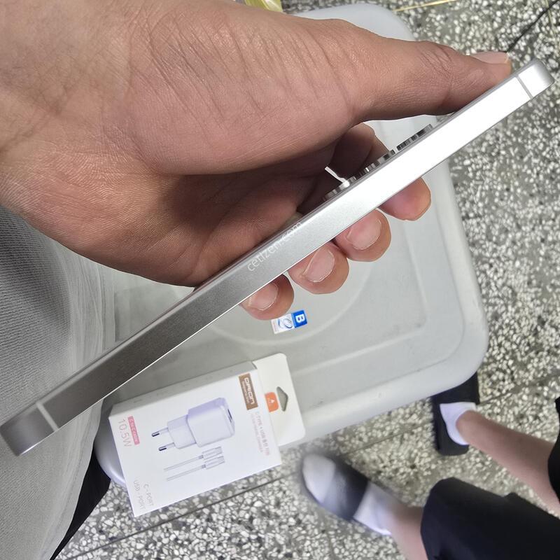 SK S24+ (S926) 256G ȭ��Ʈ���� ����� �˴ϴ�