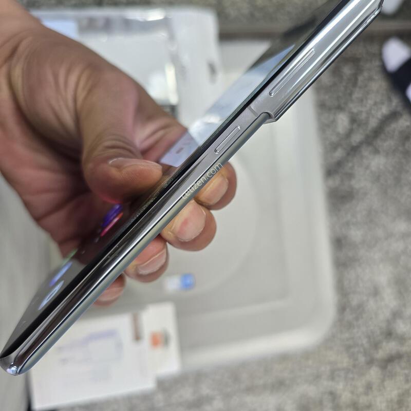 SK S21��Ʈ��(G998) 256G �ǹ����� ����� �˴ϴ�