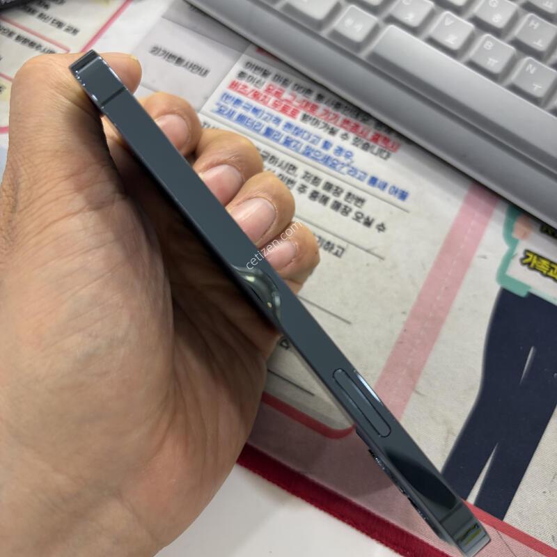 ������12����  128�Ⱑ B��  �Ǹ��մϴ�.