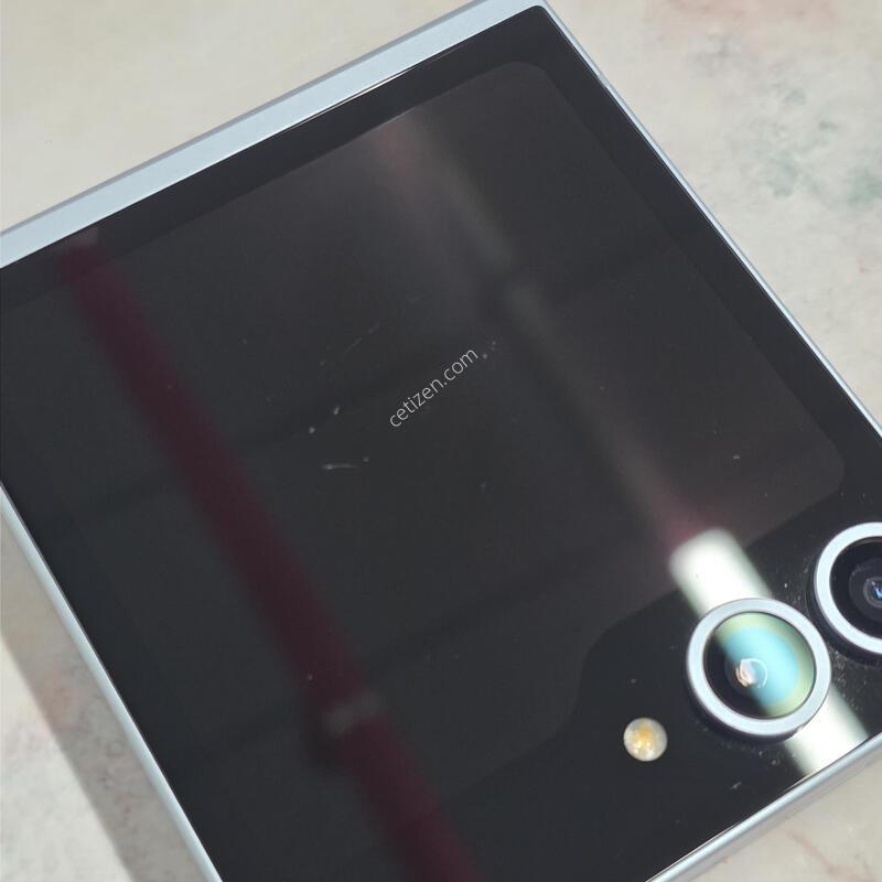 �ø�6 256GB ���� �ڱ���