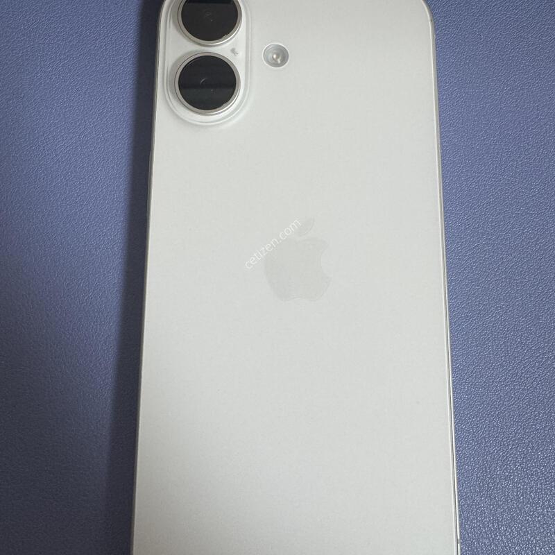�������� SSS�� ������17 512GB �Ǹ��մϴ�.