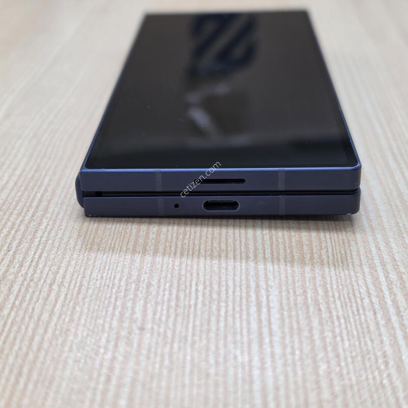 ������Z����6 256GB ����� �Ǹ��մϴ�.