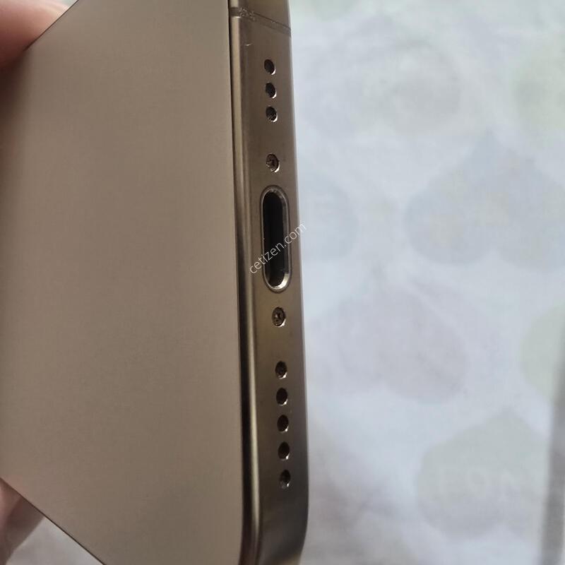 ������16���� 128GB ��� �Ǹ� �մϴ�