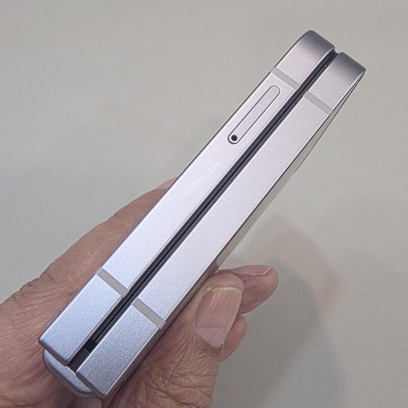 �ø�6  512G  ���������ϴ�.