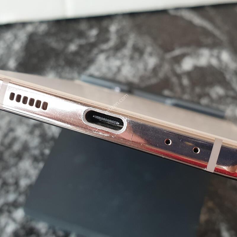SK ������Z�ø�4 (F721N) ��������� 256�Ⱑ (5043236)