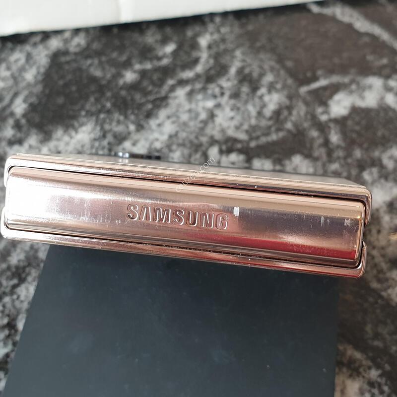 SK ������Z�ø�4 (F721N) ��������� 256�Ⱑ (5043236)