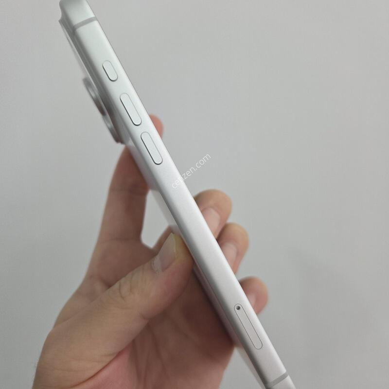 ������17���θƽ� 256GB �ǹ� SSS��