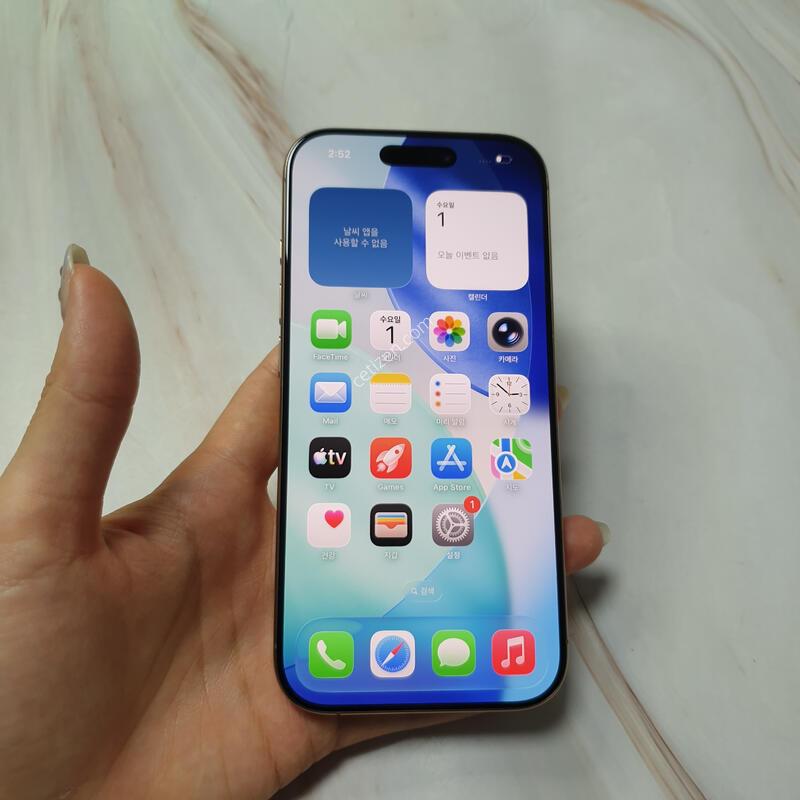 ������16���� ����ƮƼŸ�� 256G ������ �Ǹ��մϴ�