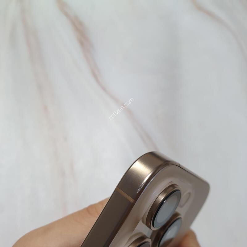 ������16���� ����ƮƼŸ�� 256G ������ �Ǹ��մϴ�