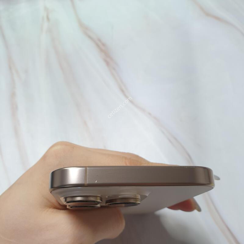 ������16���� ����ƮƼŸ�� 256G ������ �Ǹ��մϴ�