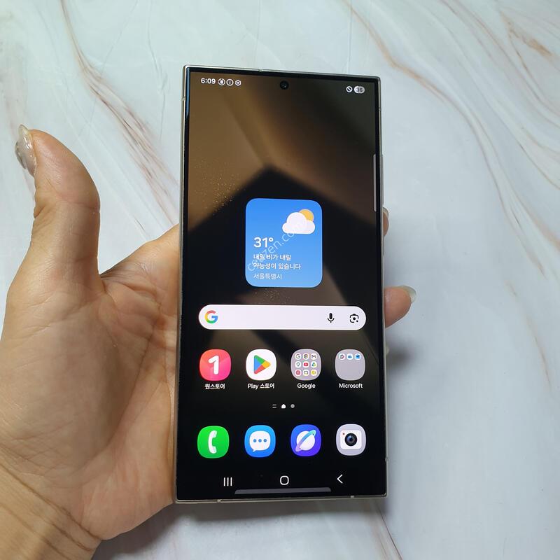 LG ������ S24��Ʈ�� ƼŸ�����ο� 256G S�� �Ǹ��մϴ�