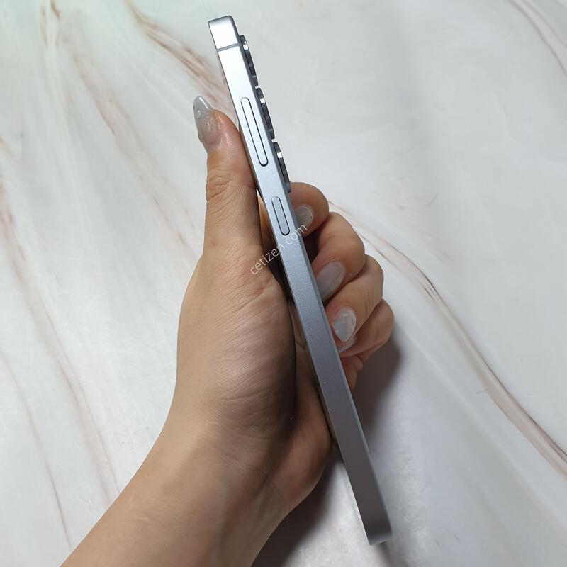 LG ������ S25+ ���̽����� 256G S�� �Ǹ��մϴ�