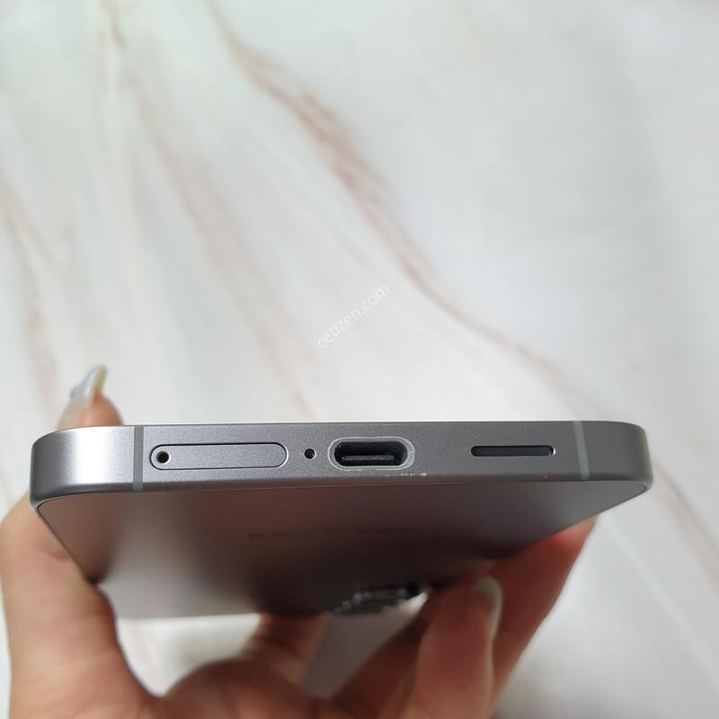 SK ������ S25+ �ǹ� 256G S�� �Ǹ��մϴ�