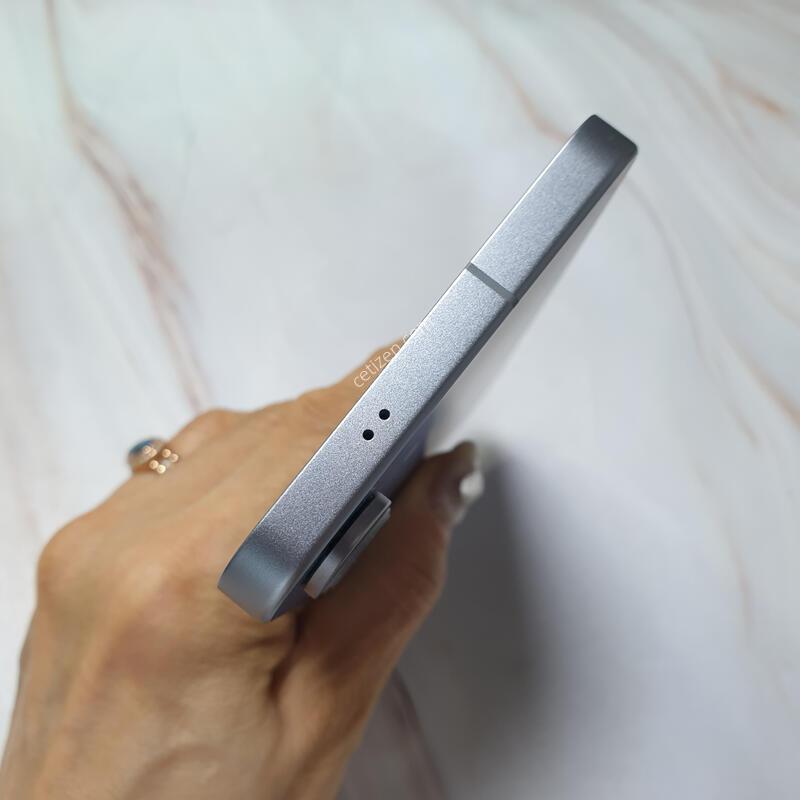 LG ������ S25FE ���� 256G S�� �Ǹ��մϴ�
