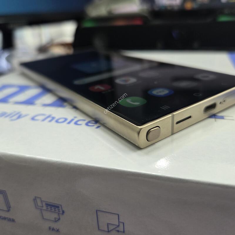 ������ S24 ��Ʈ�� 256G ���ο�