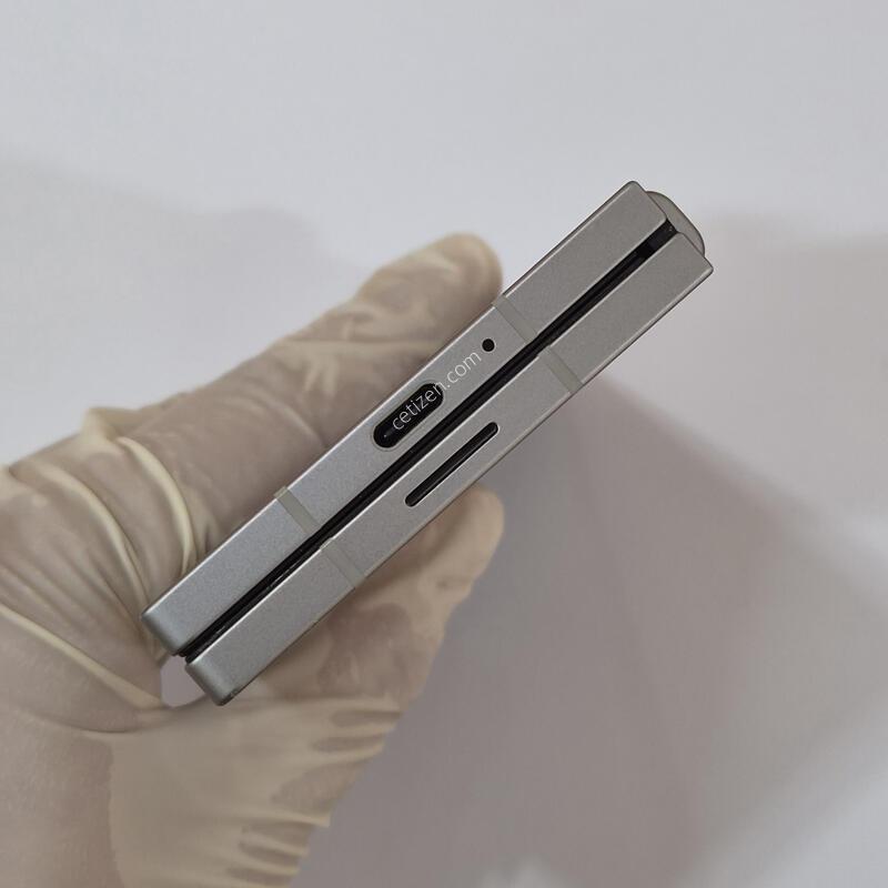 ������ Z����6 256GB �׷��� 77203