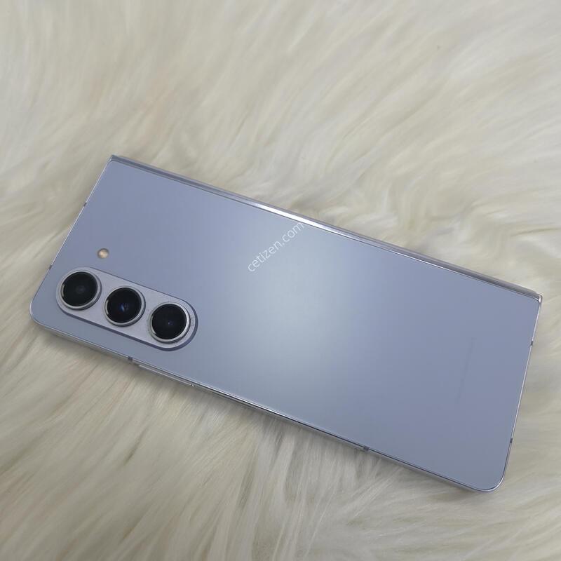 ����5 606
