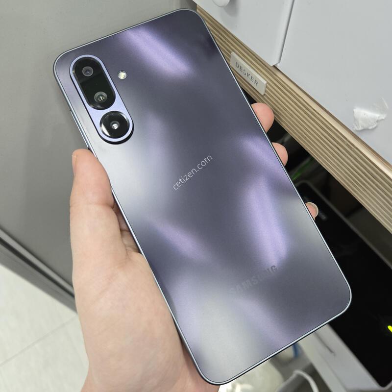 26��2������ ��SS�� ������ ����4 ���� 128GB ���ܻ�