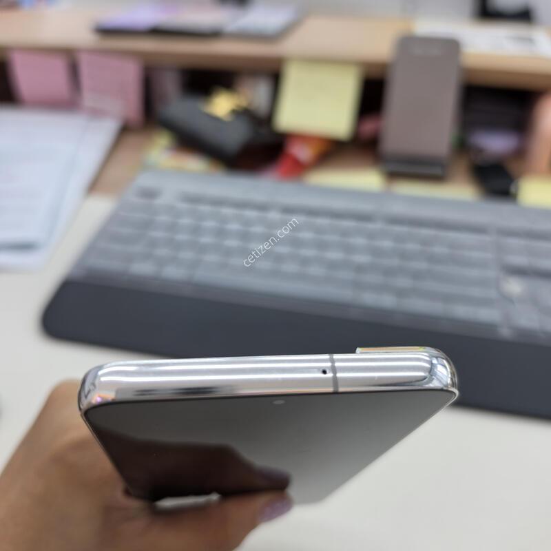 ������ S22+ 256G - ȭ��Ʈ �������� / ���ܻ�