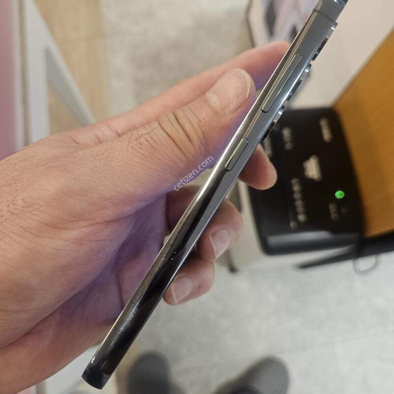 ������ S23 �׸�  256�Ⱑ A��