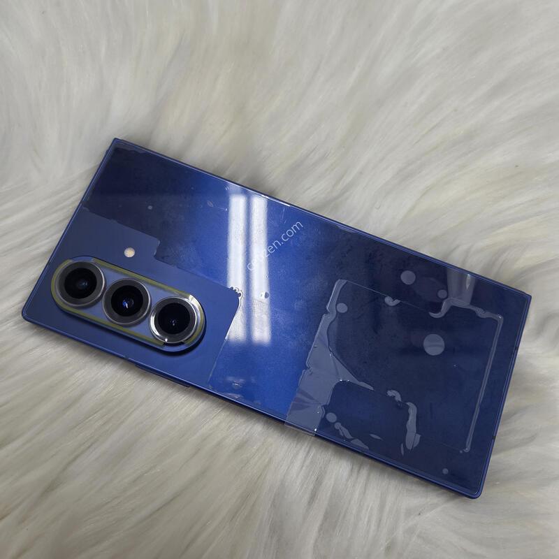 ����7 216
