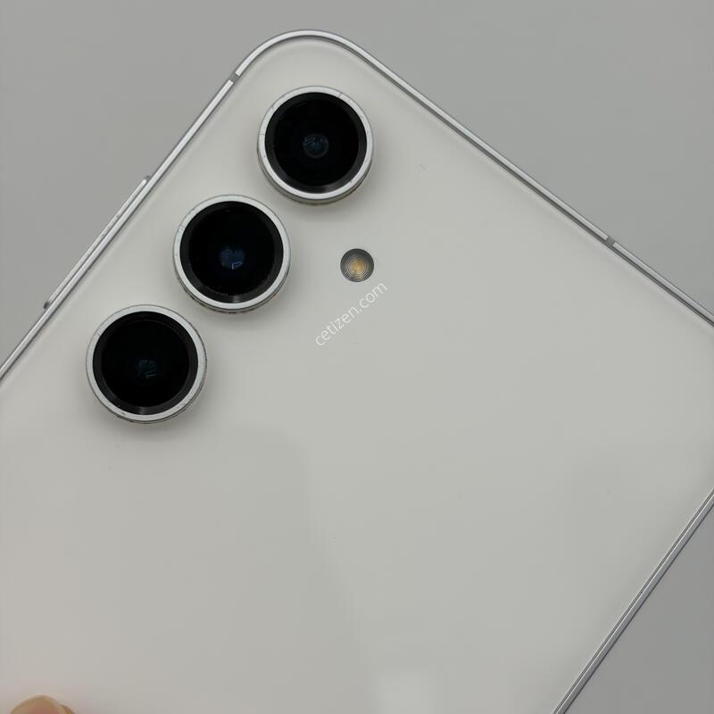 ������ S23fe 256g ȭ��Ʈ���� �˴ϴ�