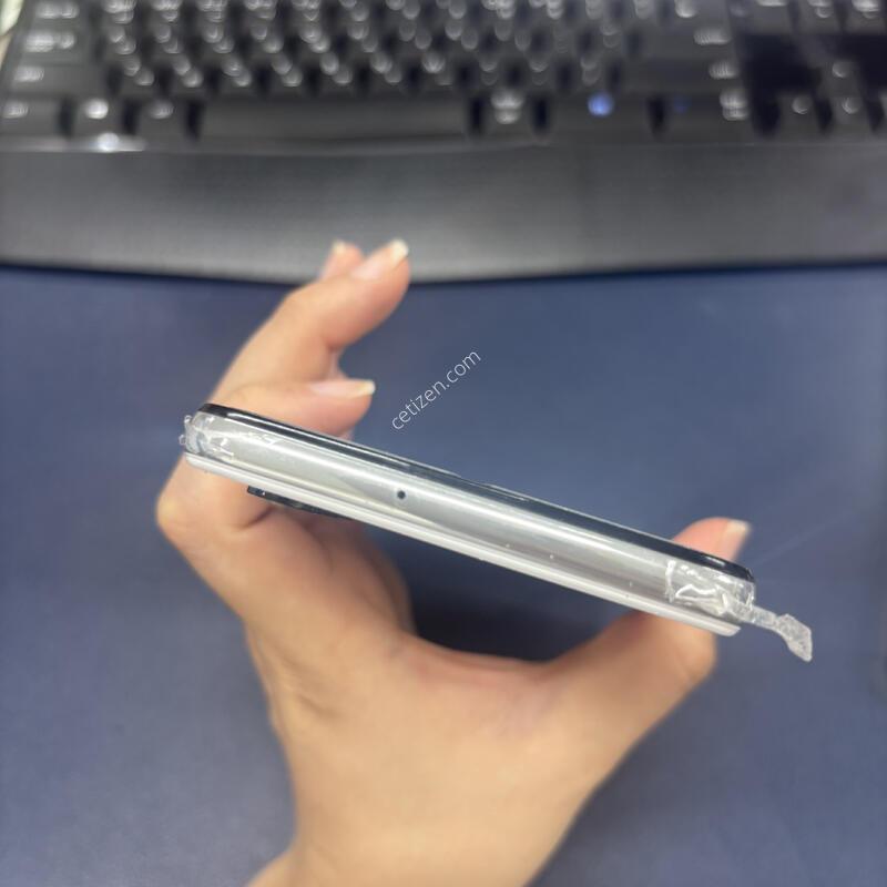 SM-A325N ȭ��Ʈ (64GB) ����� �Ǹ��մϴ�.