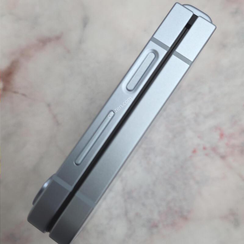 �ø�6 256GB ���� �ڱ���