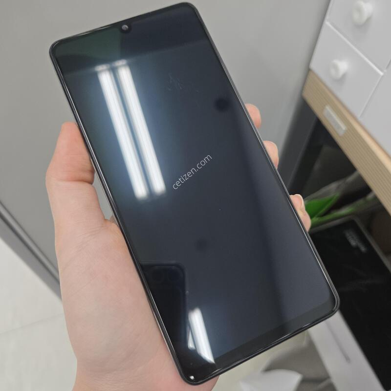 ������ A42 �׷��� 128GB A++++������¯ ��Ư���Ǹ�