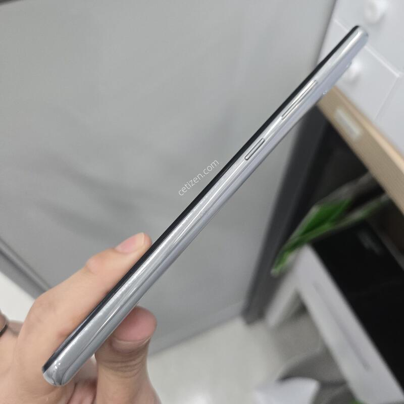 ������ A42 �׷��� 128GB A++++������¯ ��Ư���Ǹ�